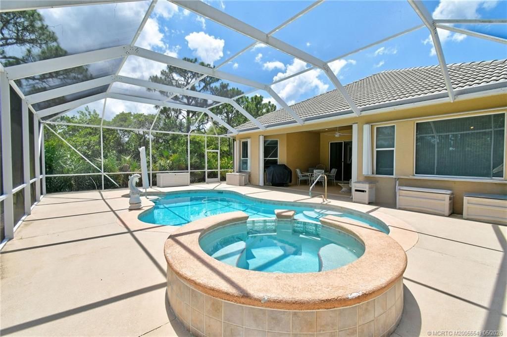 4615 NW Wandering Oak Court, Jensen Beach, FL 34957 Photo