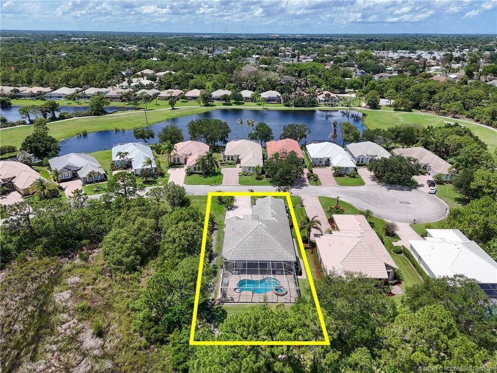 4615 NW Wandering Oak Court, Jensen Beach, FL 34957 Photo