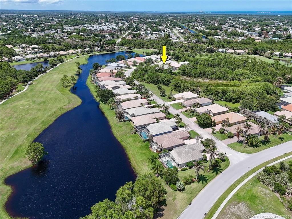 4615 NW Wandering Oak Court, Jensen Beach, FL 34957 Photo
