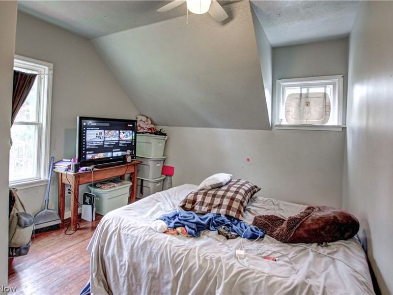 635 E 115th Street, Cleveland, OH 44108 Photo 22