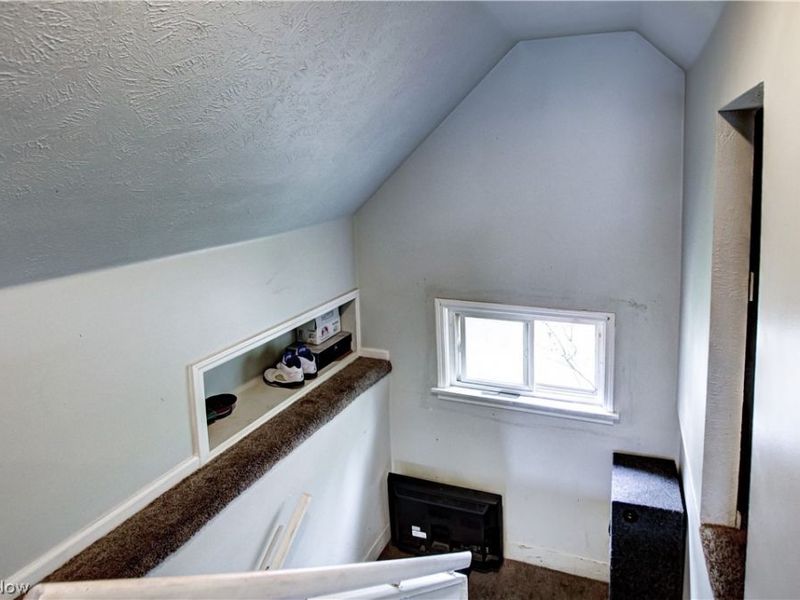 635 E 115th Street, Cleveland, OH 44108 Photo 31