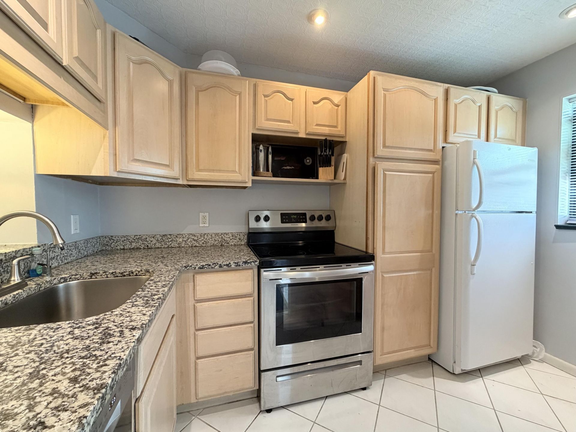 4235 N Highway A1a N, Unit 14, Fort Pierce, FL 34949 Photo