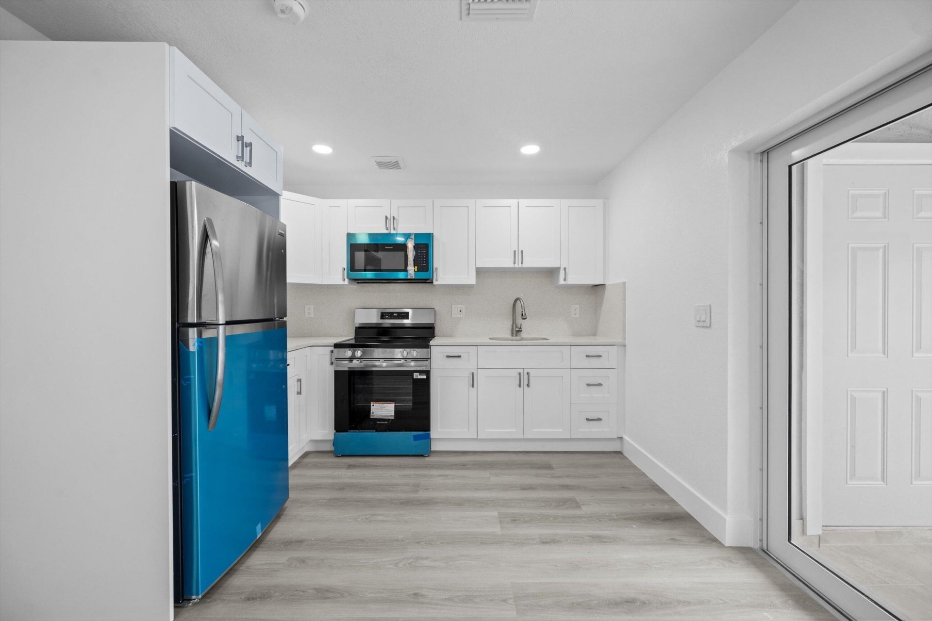 2785 N Reo Lane N, Unit 3, Palm Springs, FL 33461 Photo