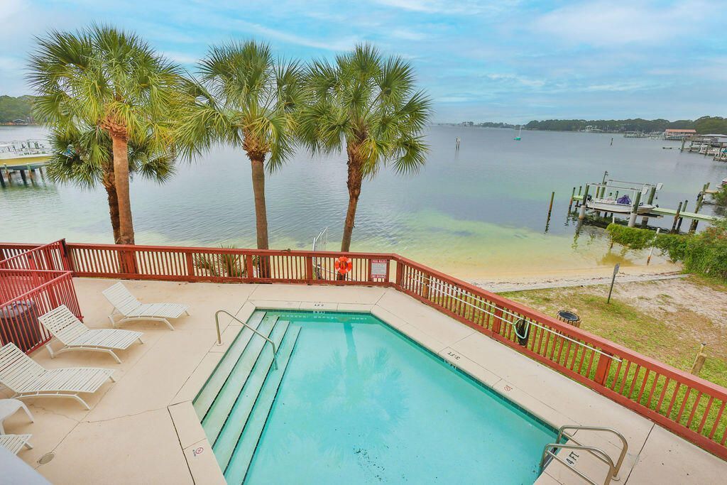 5 Laguna Street, Unit 205, Fort Walton Beach, FL 32548 Photo
