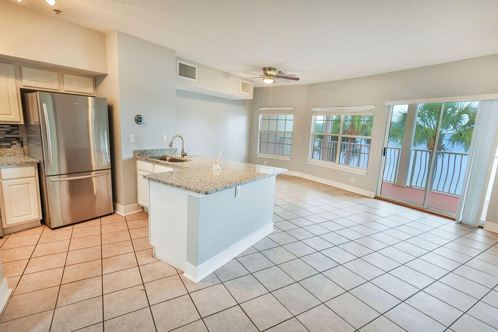 5 Laguna Street, Unit 205, Fort Walton Beach, FL 32548 Photo