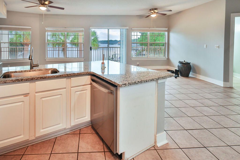5 Laguna Street, Unit 205, Fort Walton Beach, FL 32548 Photo