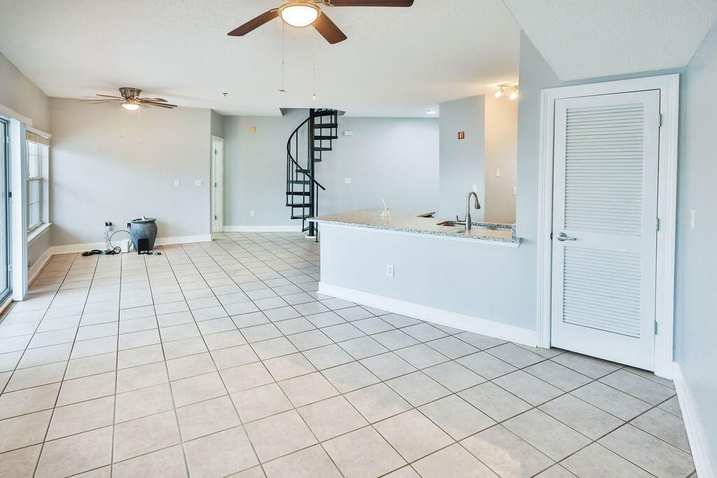 5 Laguna Street, Unit 205, Fort Walton Beach, FL 32548 Photo