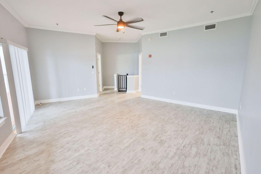 5 Laguna Street, Unit 205, Fort Walton Beach, FL 32548 Photo