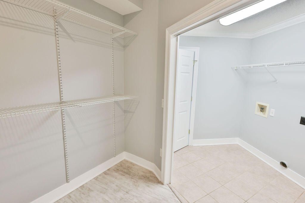 5 Laguna Street, Unit 205, Fort Walton Beach, FL 32548 Photo