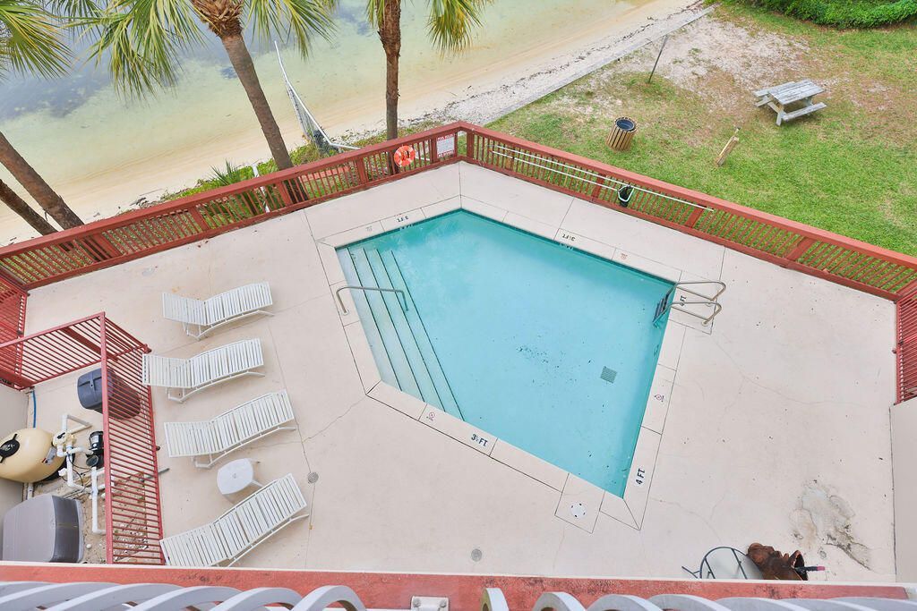 5 Laguna Street, Unit 205, Fort Walton Beach, FL 32548 Photo