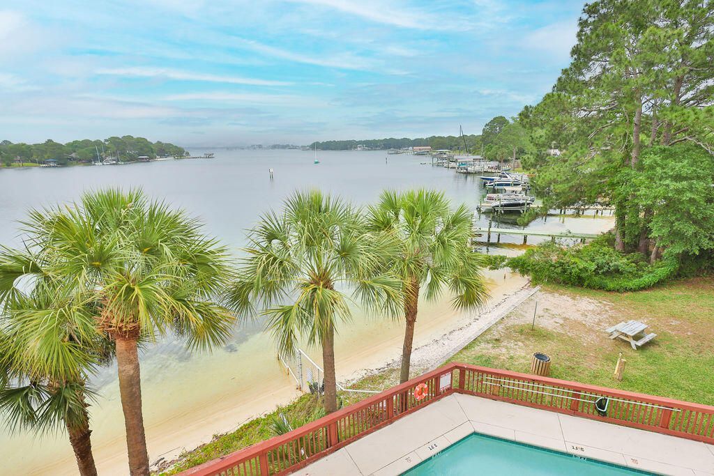 5 Laguna Street, Unit 205, Fort Walton Beach, FL 32548 Photo