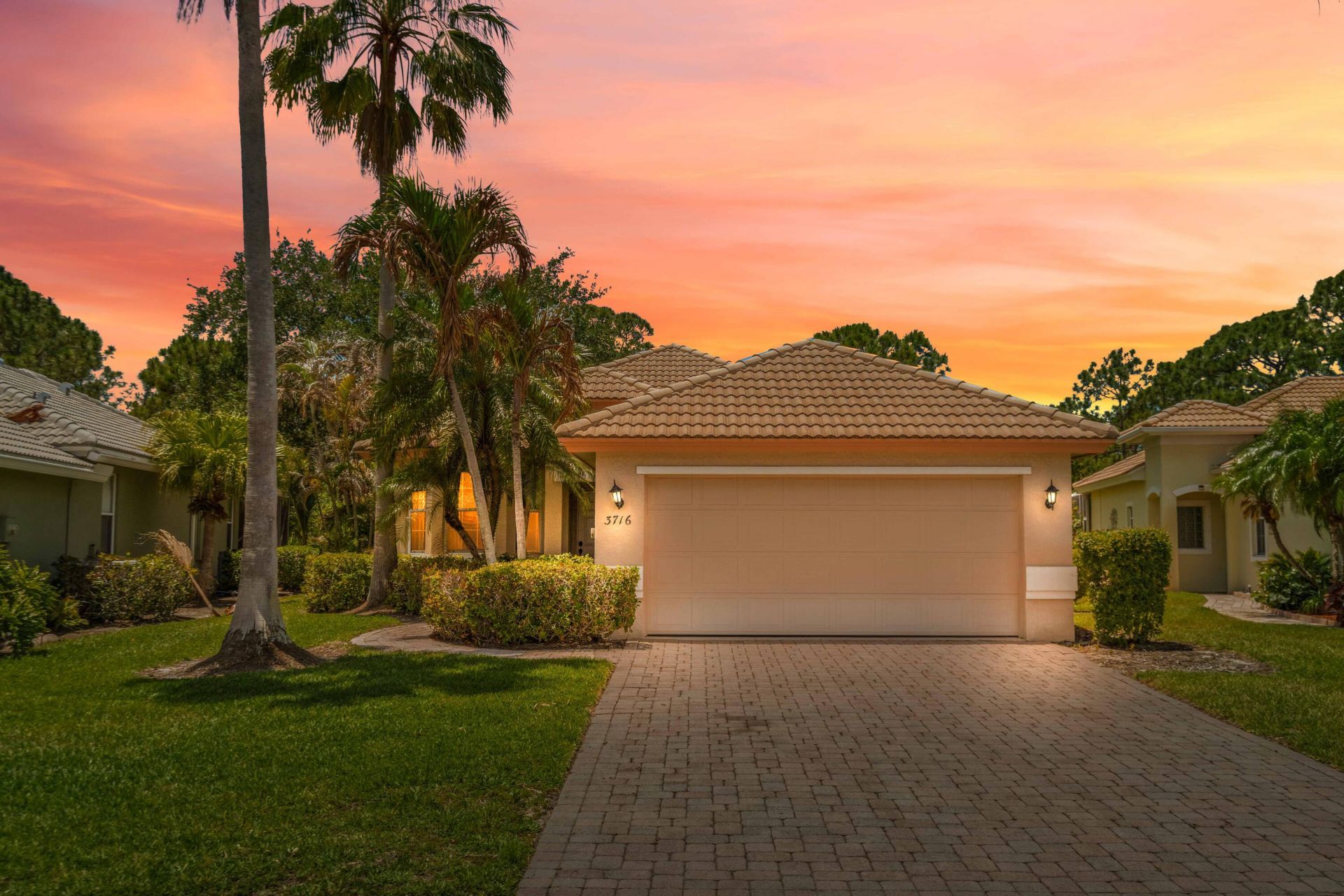 3716 NW Deer Oak Drive, Jensen Beach, FL 34957 Photo