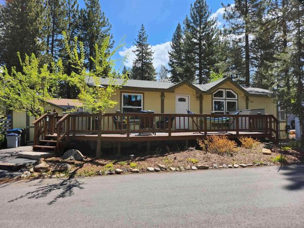 10100 Pioneer Trail, Truckee, CA 96161