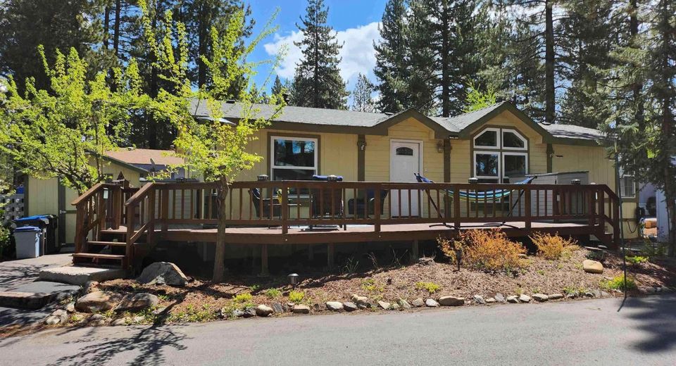 10100 Pioneer Trail, Truckee, CA 96161 Photo