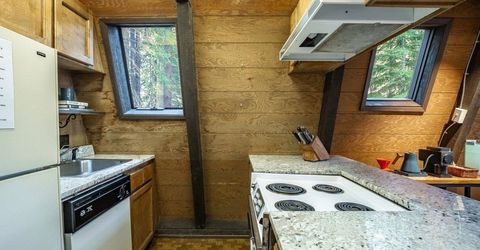 16845 Northwoods Boulevard, Truckee, CA 96161 Photo