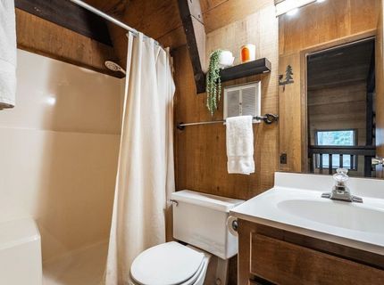 16845 Northwoods Boulevard, Truckee, CA 96161 Photo