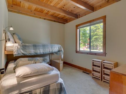 322 Shoreview Drive, Tahoe City, CA 96145 Photo