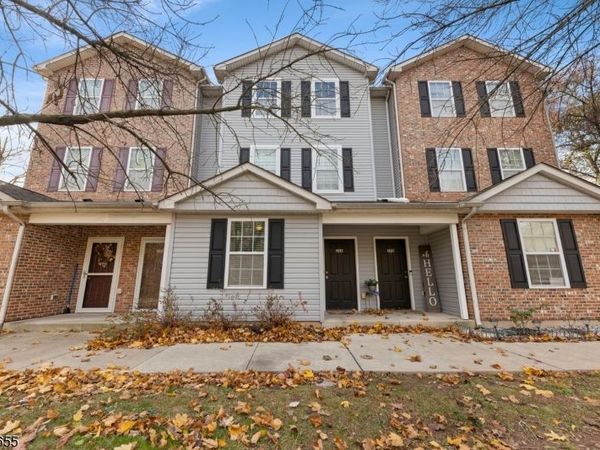 28 Matilda Ave, Franklin, NJ 08873