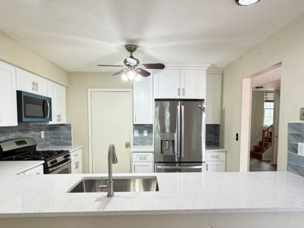 40 Whitby Cir, Franklin, NJ 08873