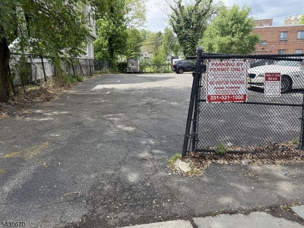 663 Park Avenue, East Orange, NJ 07017