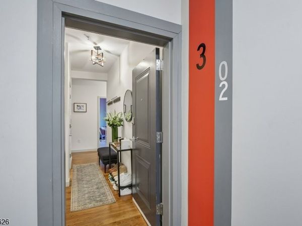 52 Lincoln Ave, Orange, NJ 07050