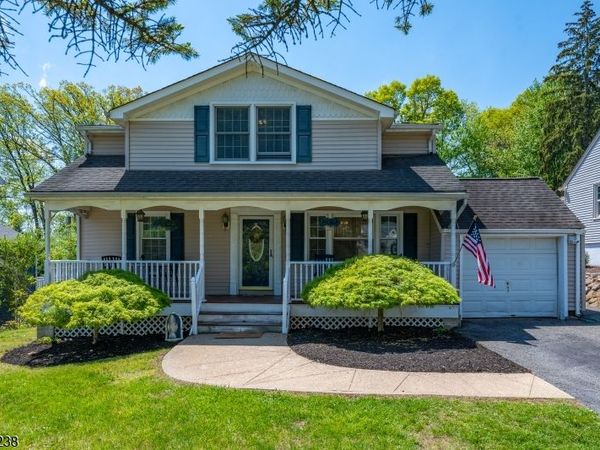 23 Frederick Pl, Hanover, NJ 07927
