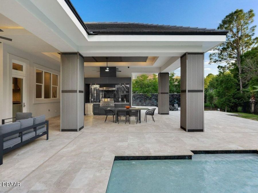 Property Image 103