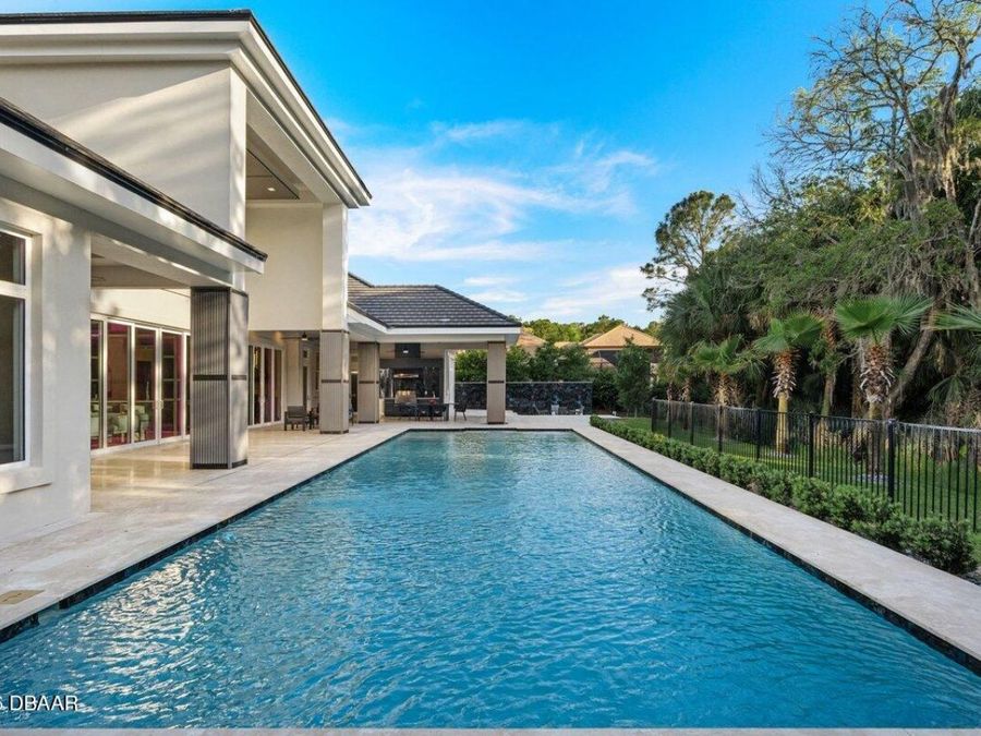 Property Image 110