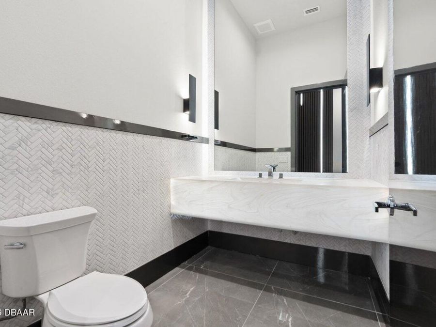 Property Image 70