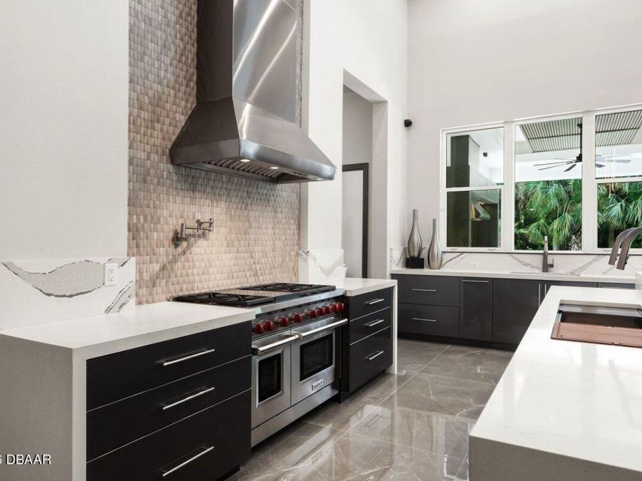 Property Image 80