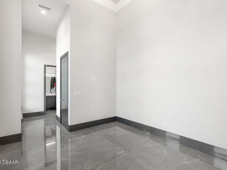 Property Image 89