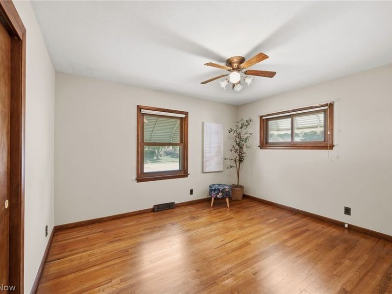 30401 Harrison Street, Willowick, OH 44095 Photo 14