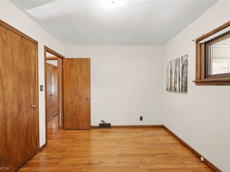 30401 Harrison Street, Willowick, OH 44095 Photo 19