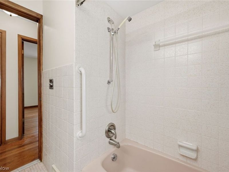 30401 Harrison Street, Willowick, OH 44095 Photo 21