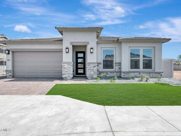 2911 E COLD PRESS Drive, San Tan Valley, AZ 85140