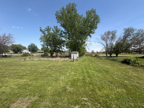2755 Union Dr SW , Cedar Rapids, IA 52404