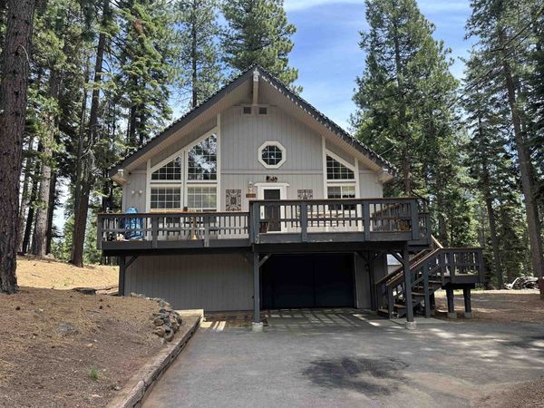 508 Pine Circle, Lake Almanor, CA 96137