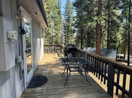 508 Pine Circle, Lake Almanor, CA 96137 Photo