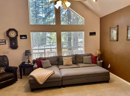 508 Pine Circle, Lake Almanor, CA 96137 Photo