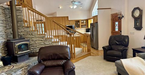 508 Pine Circle, Lake Almanor, CA 96137 Photo
