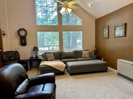 508 Pine Circle, Lake Almanor, CA 96137 Photo
