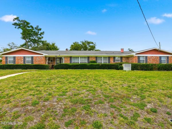 1884 PARKCREST Drive, Jacksonville, FL 32211