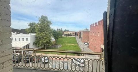 114 J St, Sacramento, CA 95814 Photo