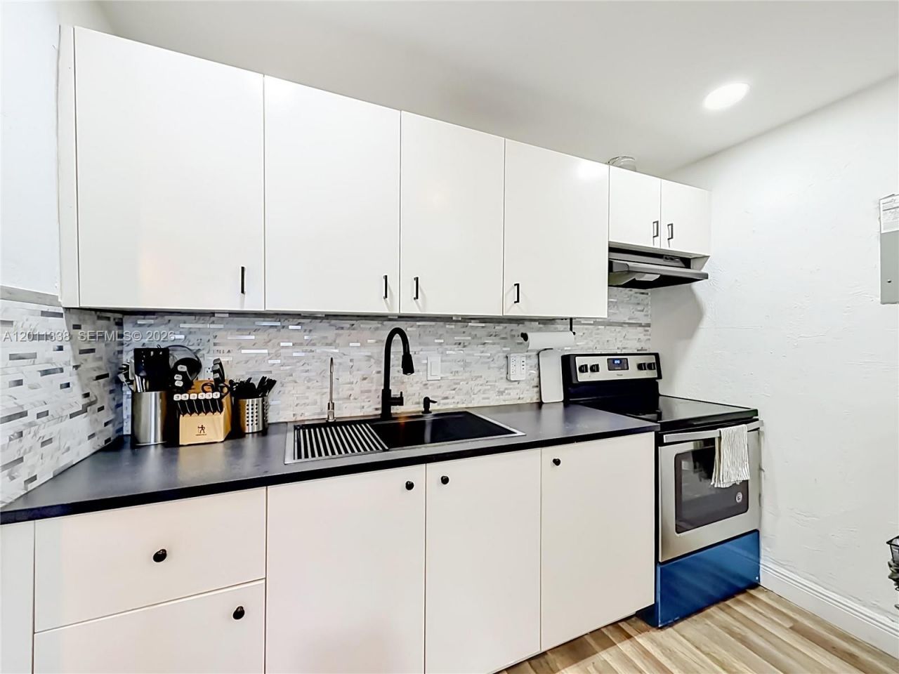 800 NW 17th Ter , Pompano Beach, FL 33069 Photo