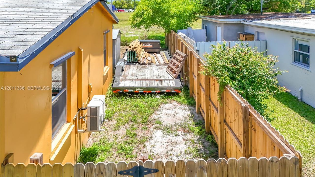 800 NW 17th Ter , Pompano Beach, FL 33069 Photo