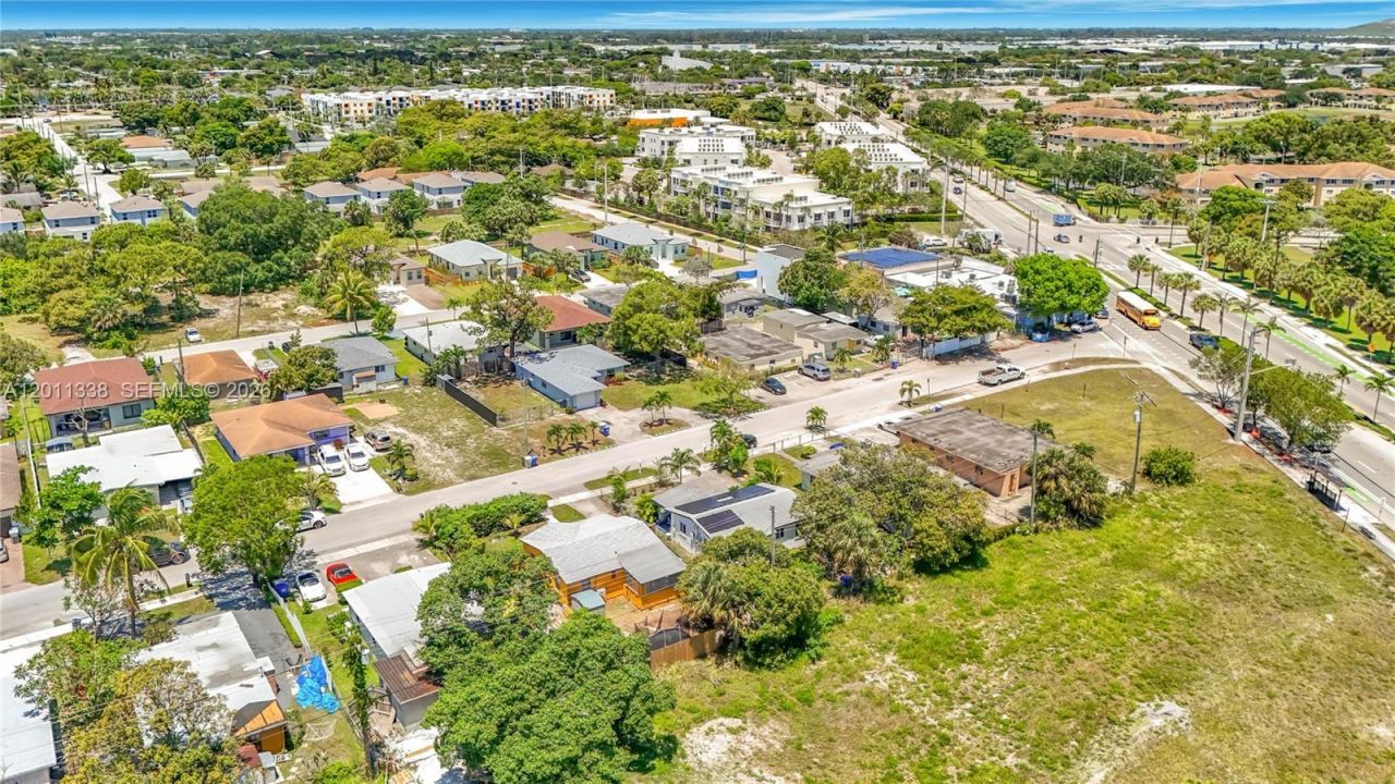 800 NW 17th Ter , Pompano Beach, FL 33069 Photo