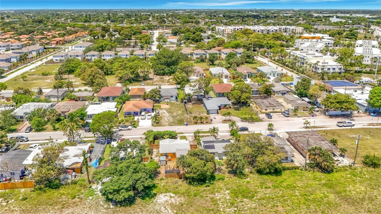 800 NW 17th Ter , Pompano Beach, FL 33069 Photo