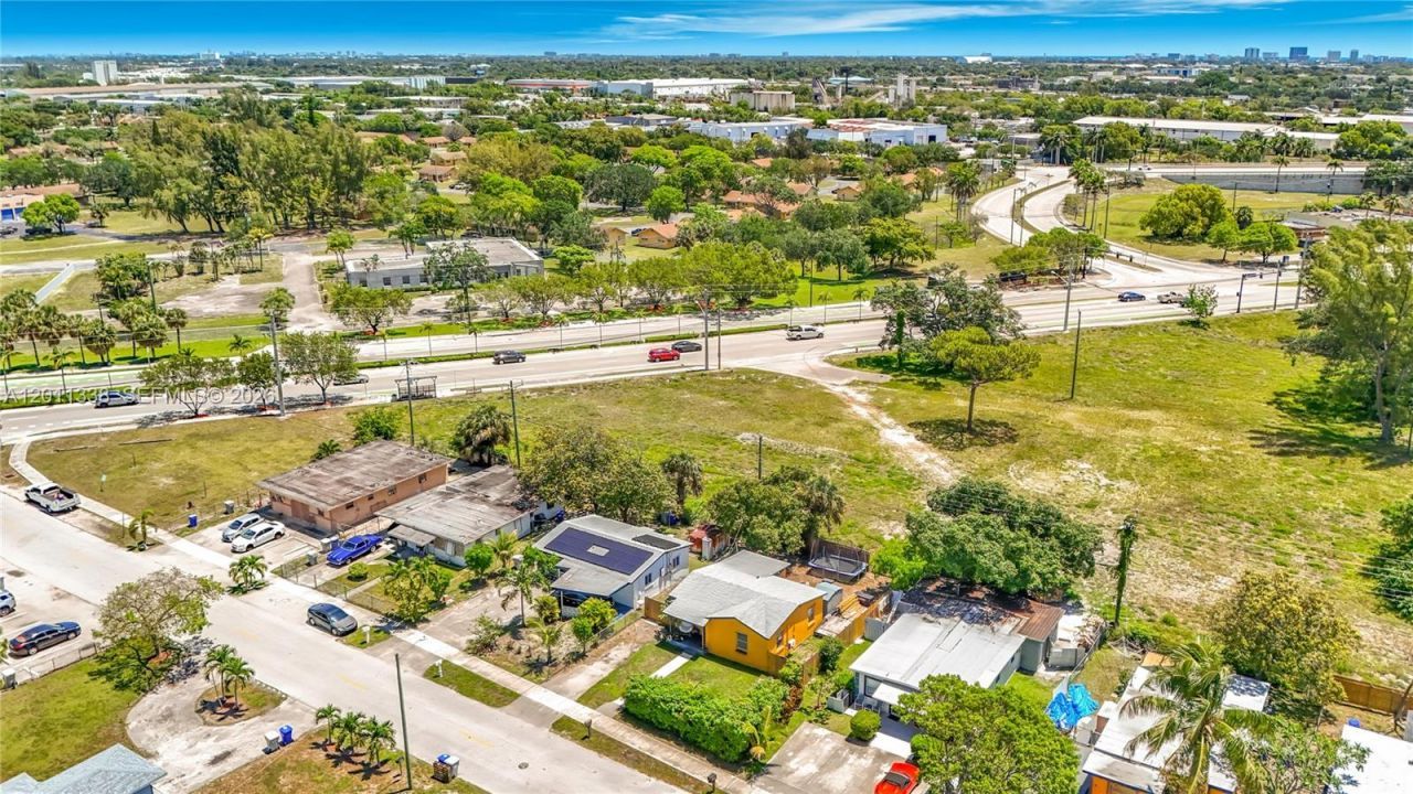 800 NW 17th Ter , Pompano Beach, FL 33069 Photo