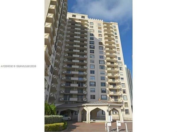 1865 S Ocean Dr , Unit 4L, Hallandale Beach, FL 33009