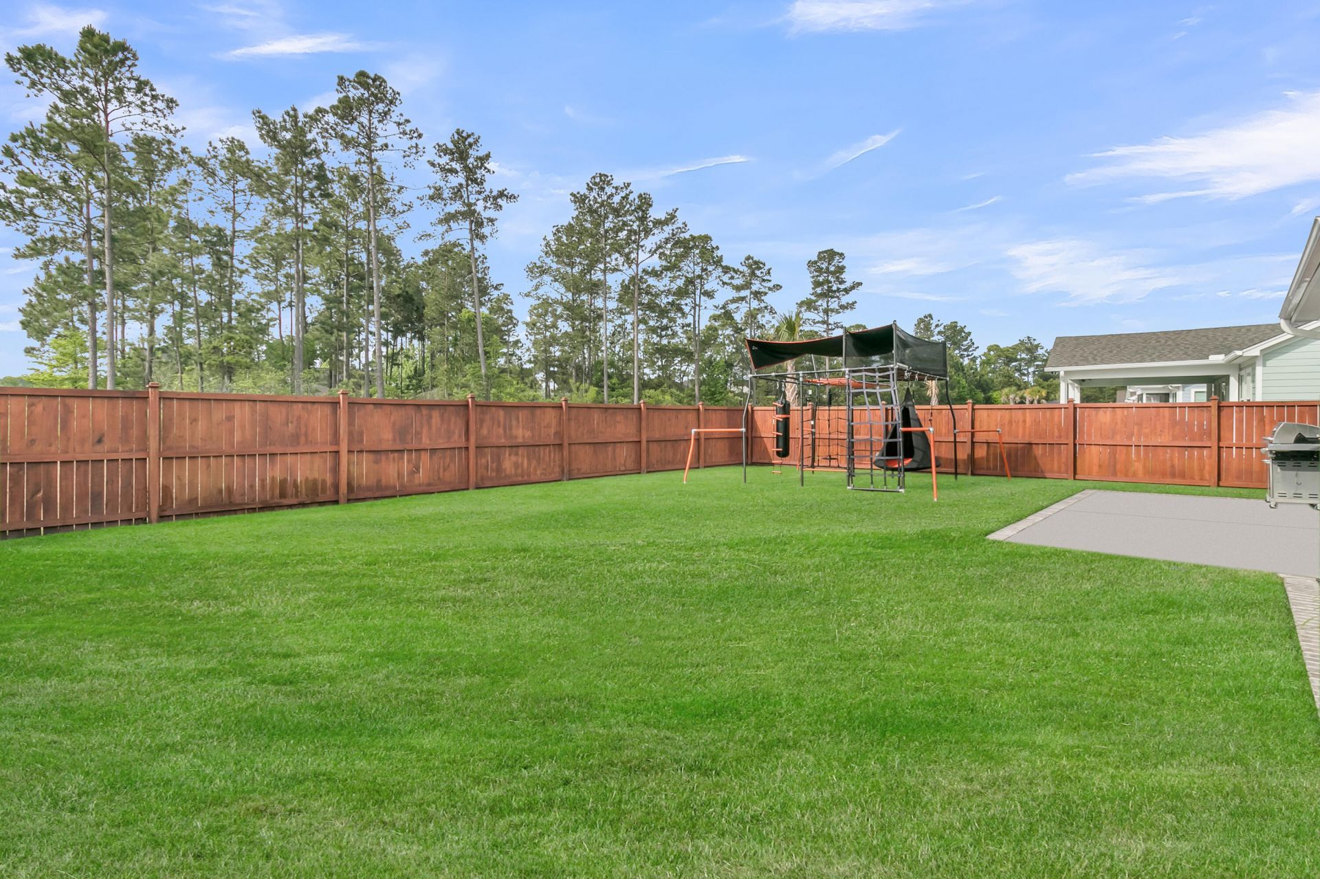 607 Yellow Leaf Lane Photo 34